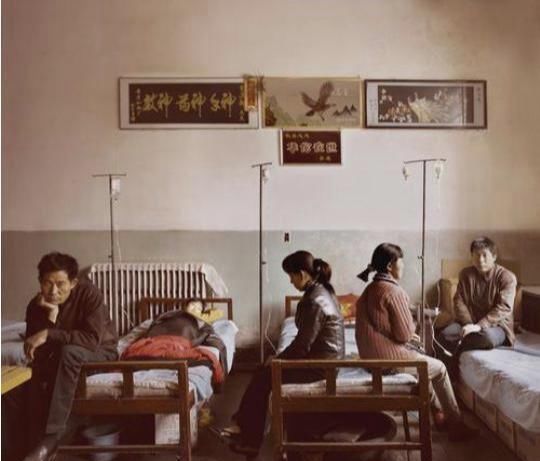  「医院」为什么农民宁愿去不能报销的农村小诊所看病，也不去大