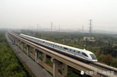 高铁：中国至今未普及的交通工具，时速比高铁还快100km，你知道