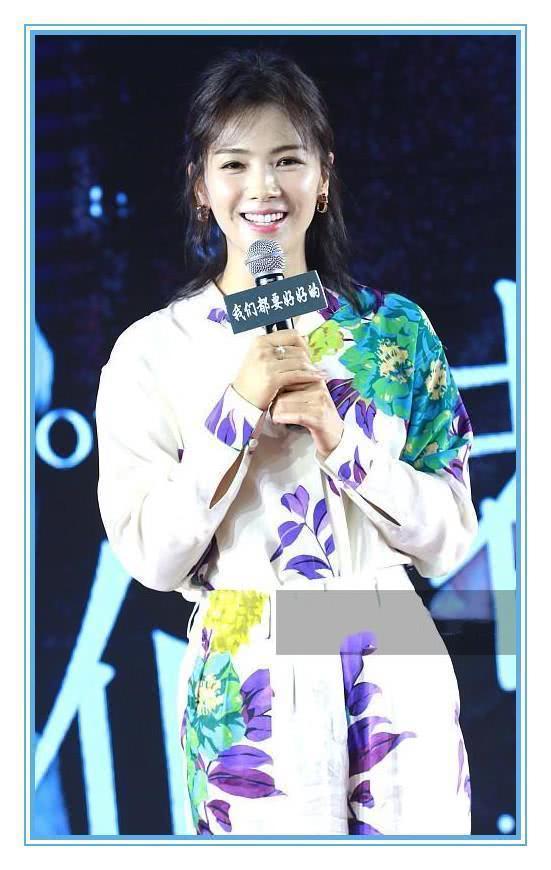 看了许晴的连体裤，再看看刘涛，才知道已婚和单身的差距有多大！