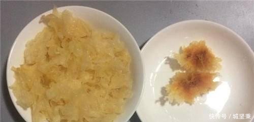 「雪梨银耳羹」雪梨和它煮,是天然“玻尿酸”,常喝皮肤细嫩白皙不长斑,人更美!