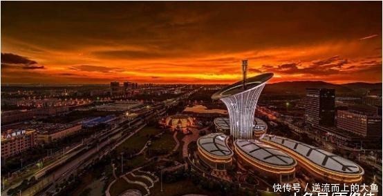  gdp：中国唯一有16座高铁站的城市，不是一线城市，GDP直超1万亿