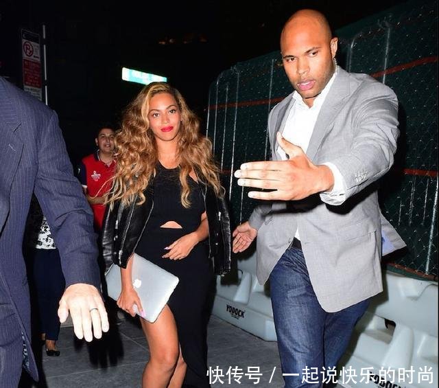 超级女明星身边的男保镖, 个个颜值高, 其中一个