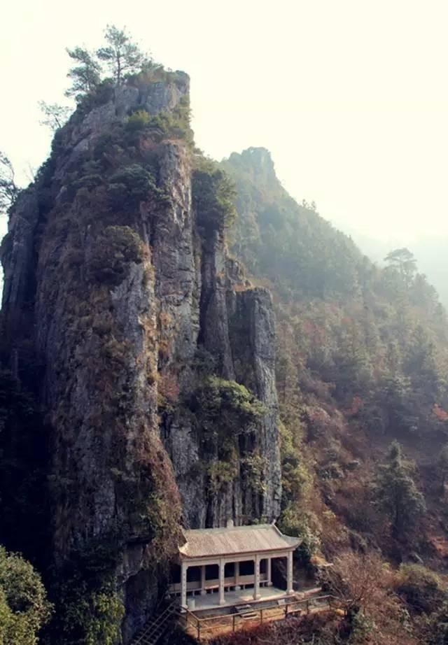 华东唐古拉山口，巅峰上清凉的浙江海拔最高公路-华浪线