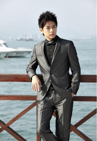 《放羊的星星》过去11年,"妮妮"长大了,长相清秀元气十足