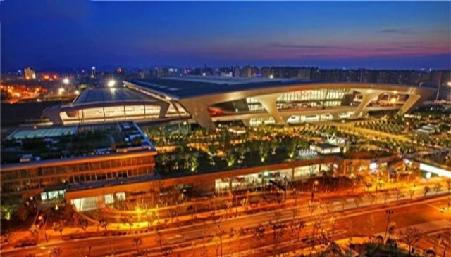 250亿建杭州最大交通枢纽：跻身世界之最，本地人却觉得不值当