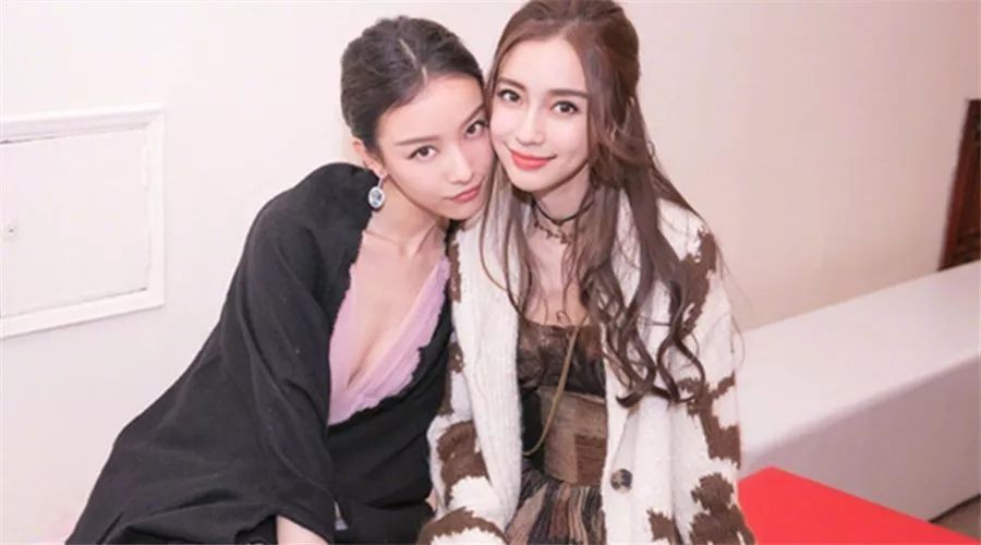 迪奥究竟有什么魔法让景甜如此着迷?