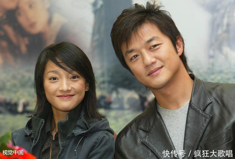 后来因为李亚鹏与周迅一同拍摄电视剧《射雕英雄传》擦出爱情火花