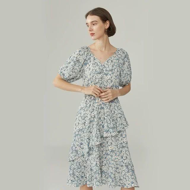  『加上』夏季穿搭，小碎花裙look，准备好get了？