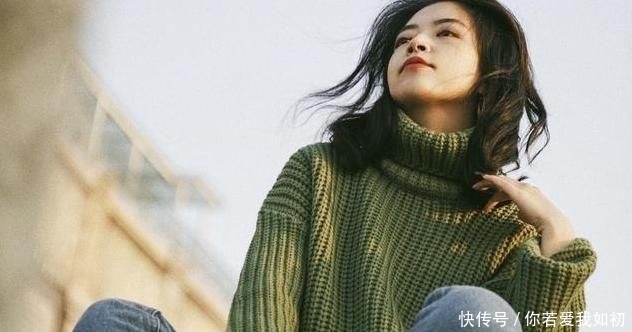 『复古气息』绿色衣服到底应该怎么穿呢?看看这些搭配,又时尚又清新