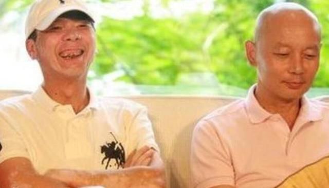 冯小刚公开回应质疑：自己一直不露面的真实原因，并且亲自反驳