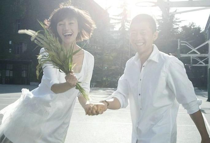  『画像』夏雨晒16年前自画像，画像表情太传神，网友调侃笑起来像张一山