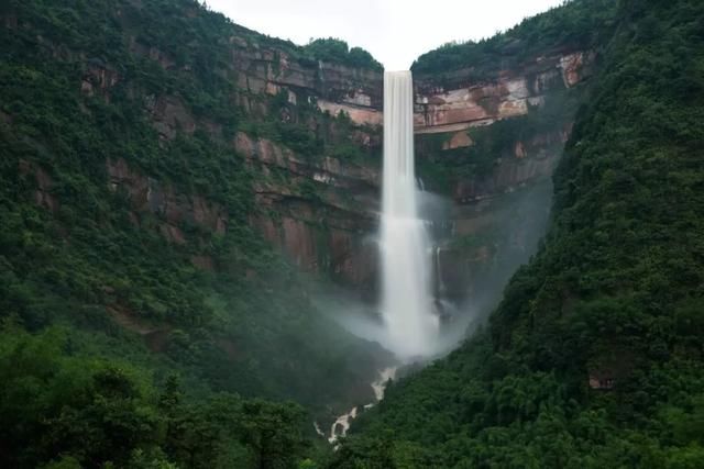 万万没想到，叙永的这个瀑布如此美！