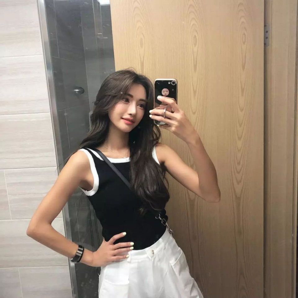 腿粗屁股大又怎样，这样的女生超!好!看!