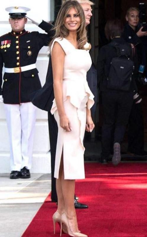 48岁美国第一夫人，好身材一览无余，高清镜头下彰显不俗的品味!