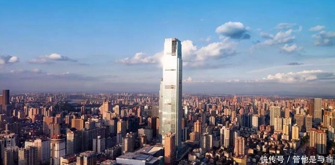  #各有千秋#河南郑州和湖南长沙，各有千秋，谁才是中部第二大城