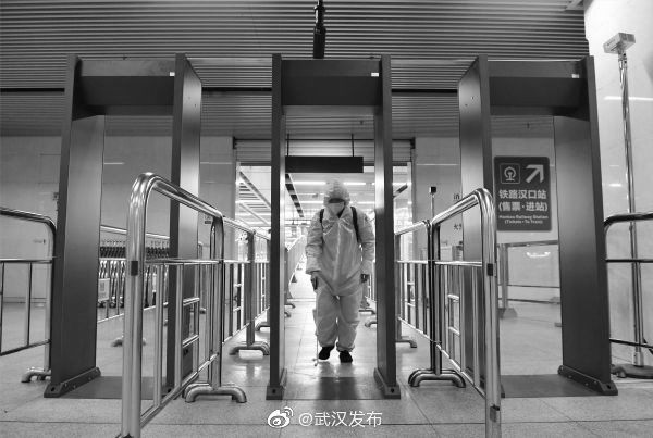  『小时』保障乘车环境卫生，武汉地铁公共区域每三小时消杀一次