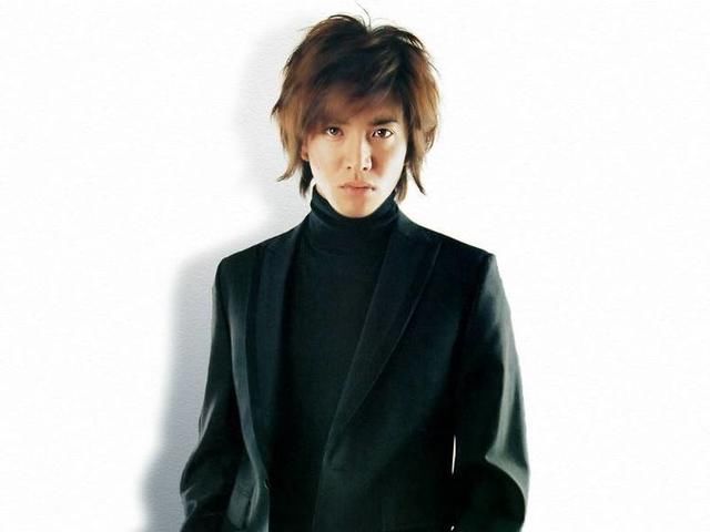 smap的成员木村拓哉15岁女儿正式出道,长相和父亲十分相似