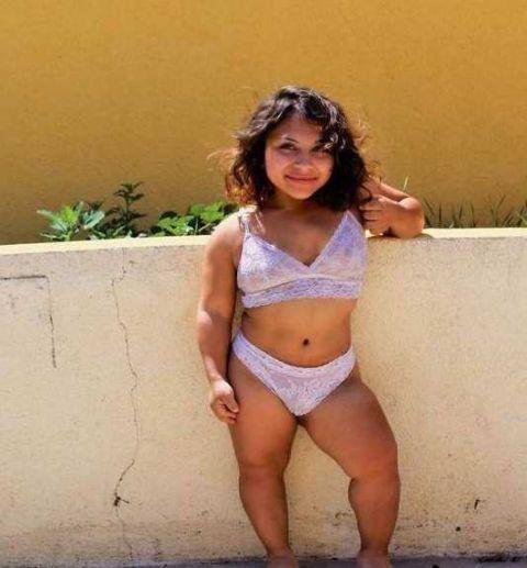 1米高女子却成杂志模特, 她独特举动狂吸上万粉丝成时尚宠儿