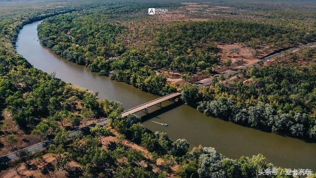 超级卡友自驾日记，落日成诗，独闯北领的狂野秘境