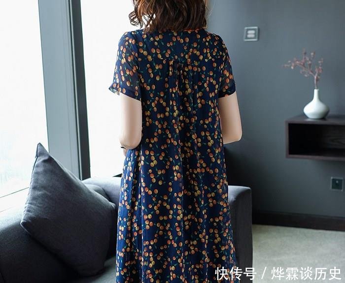『酷热』酷热天很多女人还在穿长裤,好土!这样高贵裙子,气质非凡又凉爽