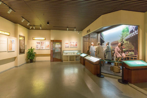 西湖最冷门的旅游路线，人少景美，一般人都不知道