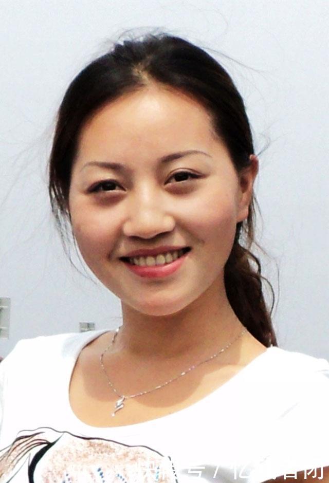  [化学物质]“长期化妆”和“长期素颜”的女生，几年后会有什么变化？
