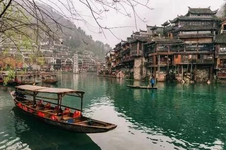 如果一生只去一次湖南,那走这条路线就够了,霸占湖南大半的美