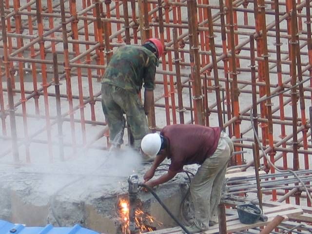  不少：打工有点吃力的农民，这4条道没准是“捷径”，走通一个都