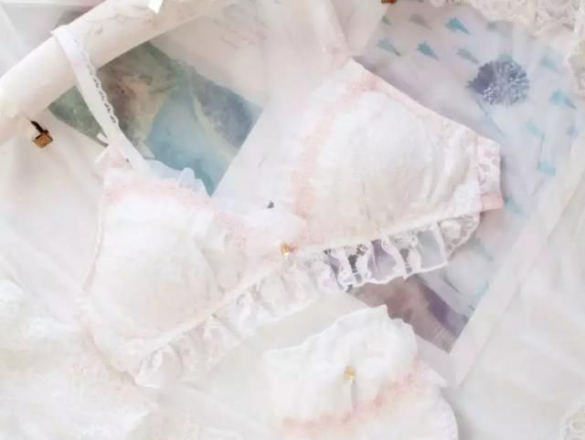 大胸平胸都能穿！终于找到这家超好看的内衣店了！