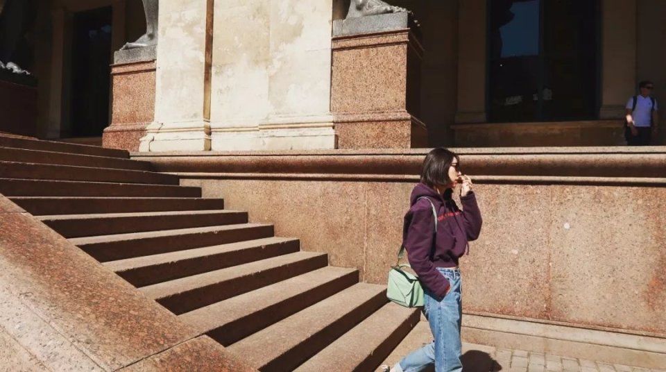 买手袋就像投资，BAZAAR推荐你几个稳赚不赔的最新款!