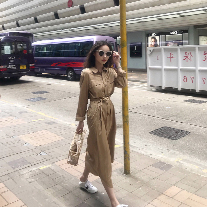 入秋了还想穿裙子怎么办?瞧下图这新款秋裙，穿上连侧影都美的慌