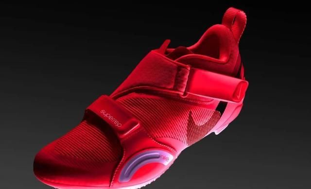  『Nike』Nike 旗下首款室内飞轮运动专用鞋款正式发布