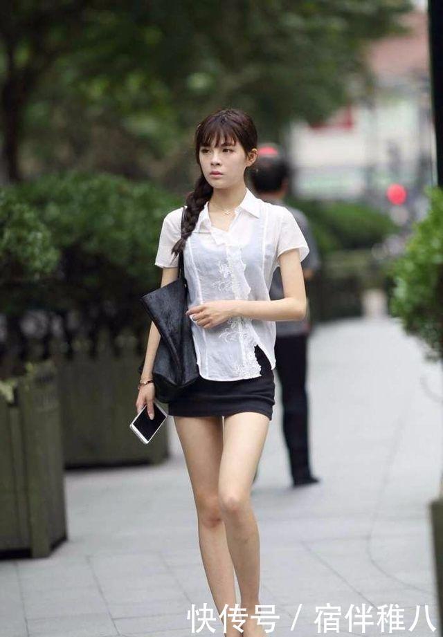 性感■穿黑色短裙的美女,性感身段完全无法抵挡