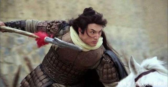 隋唐英雄中,李元霸和罗士信谁更厉害?两人单挑