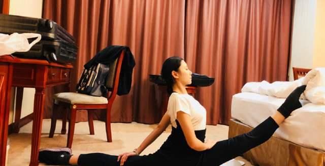  「成北」95年体操女神赵敬楠，退役成北体校花，长相清纯，25岁仍单身