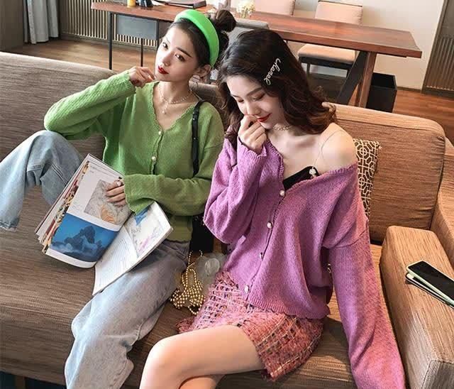  『好看』兼具温柔和干练气场的短款针织开衫：慵懒、舒服、好看“爆”了！