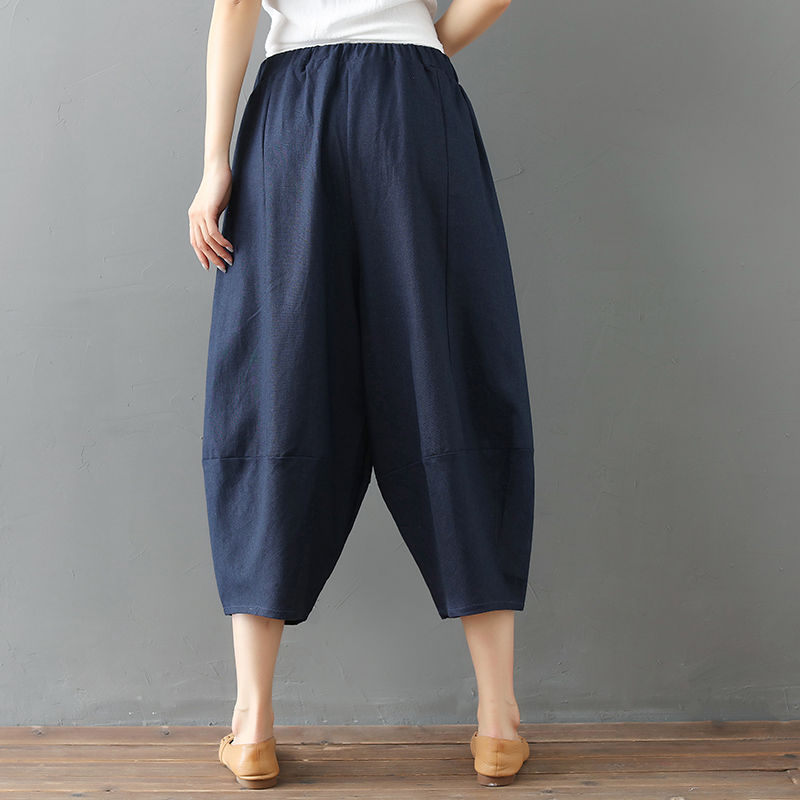 现在女人越来越会穿，棉麻衣+平底鞋，美出新高度，这才叫洋气