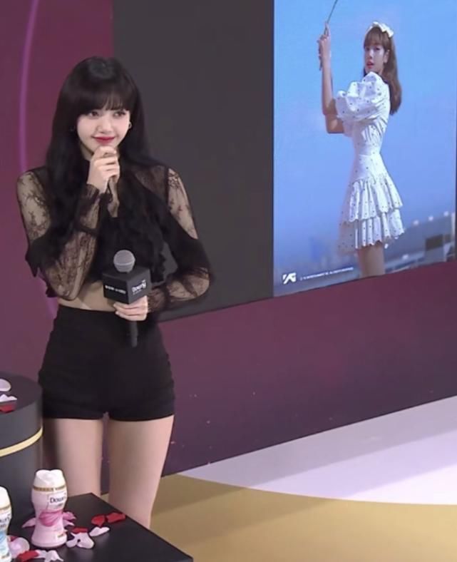  身材比例|“人间芭比”Lisa身材有多绝？当她穿上三分裤后，图都不敢这样P