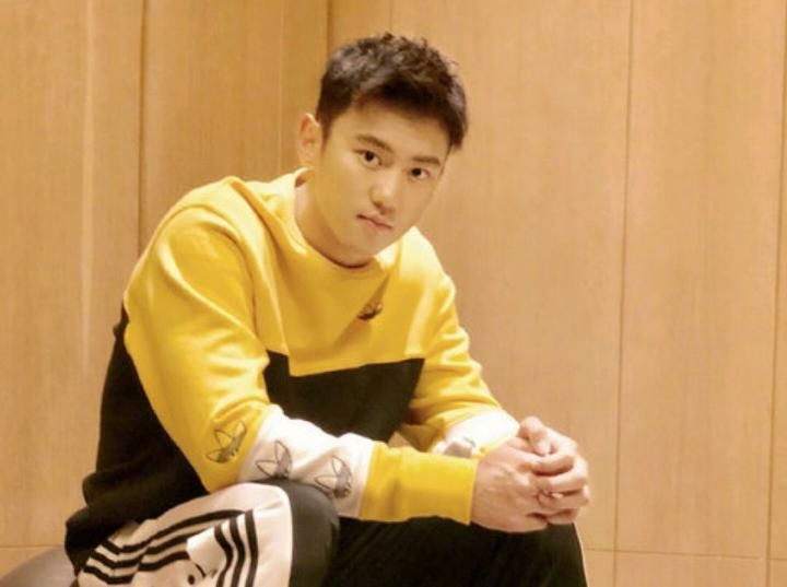 「 宁泽涛」宁泽涛傍富婆，事有反转原来是虚假消息，心酸？奥运冠军被包养