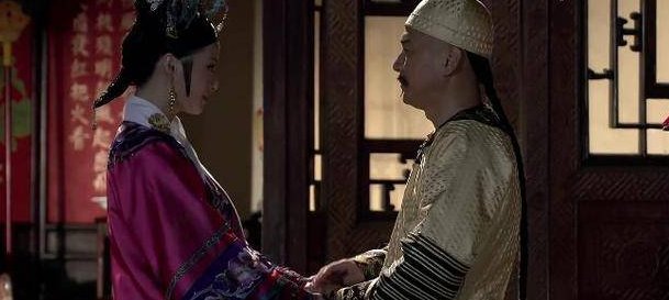 「皇后派来」甄嬛传：华妃至死不知，她被人当靶子使，真正要福子命是他