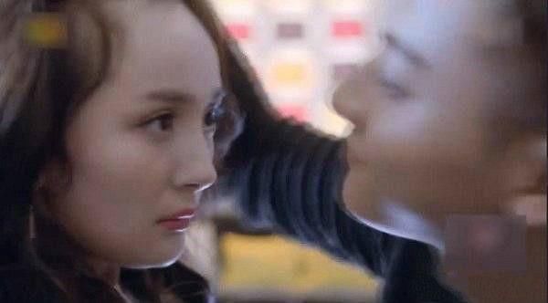 杨幂的发际线，太影响她自己了，镜头前都不美了！