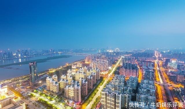 南京经济发展能追上武汉吗