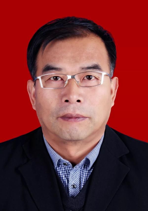 关于王隆等同志任前公示的公告