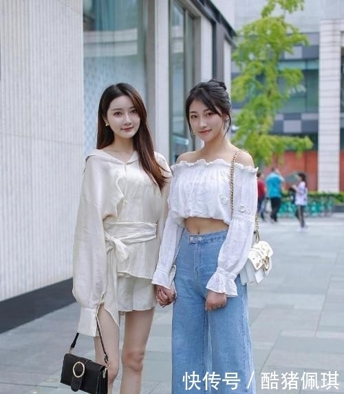 「 姐妹花」看了怦然心动,街拍:这么美的姐妹花