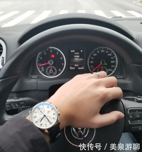 看中:背透自产机芯完美结合,看中万国150周年葡计
