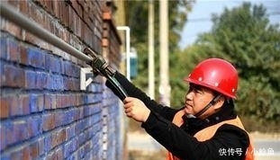  接口@农村安装天然气, 每户收取3000元接口费, 农民: 这明显是借