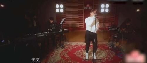 「一期」只用了一期节目,《歌手当打之年》便证明自己不适合“云录制”