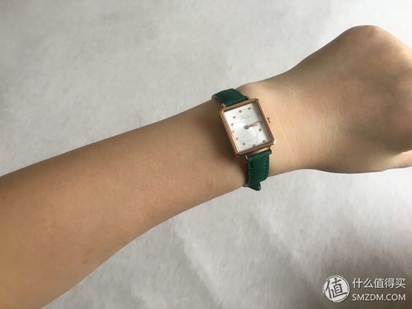 【好物分享】 篇十二:百元级手表做配饰，也能让时髦度up!JONASVE