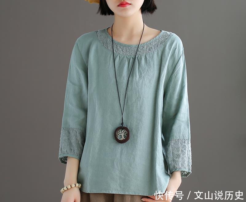  舒适■简约舒适的百搭T恤，洋气减龄又美嫩，轻松穿出优雅女神范儿