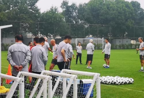 足协1800万翻新香河训练基地，里皮满意：很好很漂亮